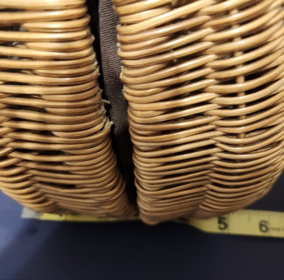 Vintage Rattan Bag with Double Lucite Handles - Picture 15 of 16